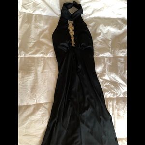 BLACK FOREVER 21 DRESS